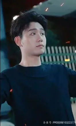 《无双》：一场关于“我是谁”的《成长故事》，烧脑到怀疑人生，这反转我给满分！